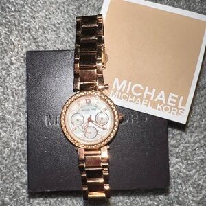 Michael Kors Women's Watch in Rose Gold